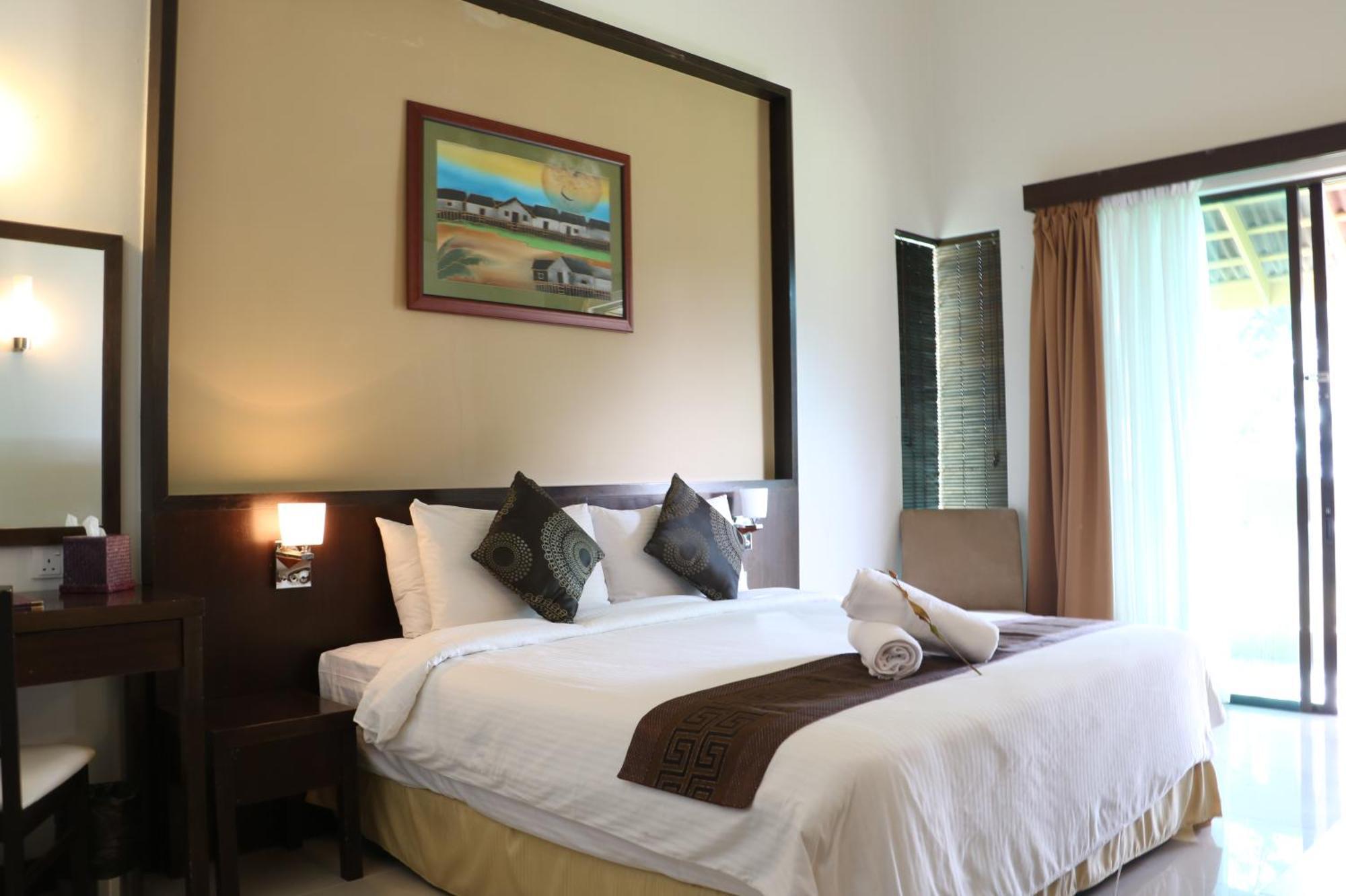 Hotel Felda residencia Tanjung Leman Jemaluang Exterior foto
